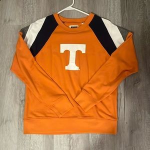 Tailgate Tennessee State crewneck hoodie never worn